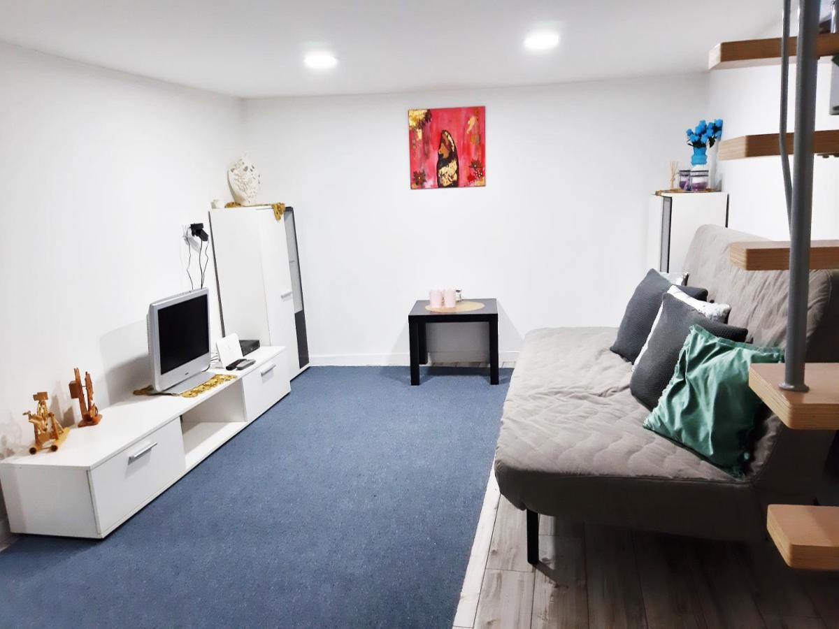 Oriental Apartment Near Gozsdu Udvar Budapest Esterno foto