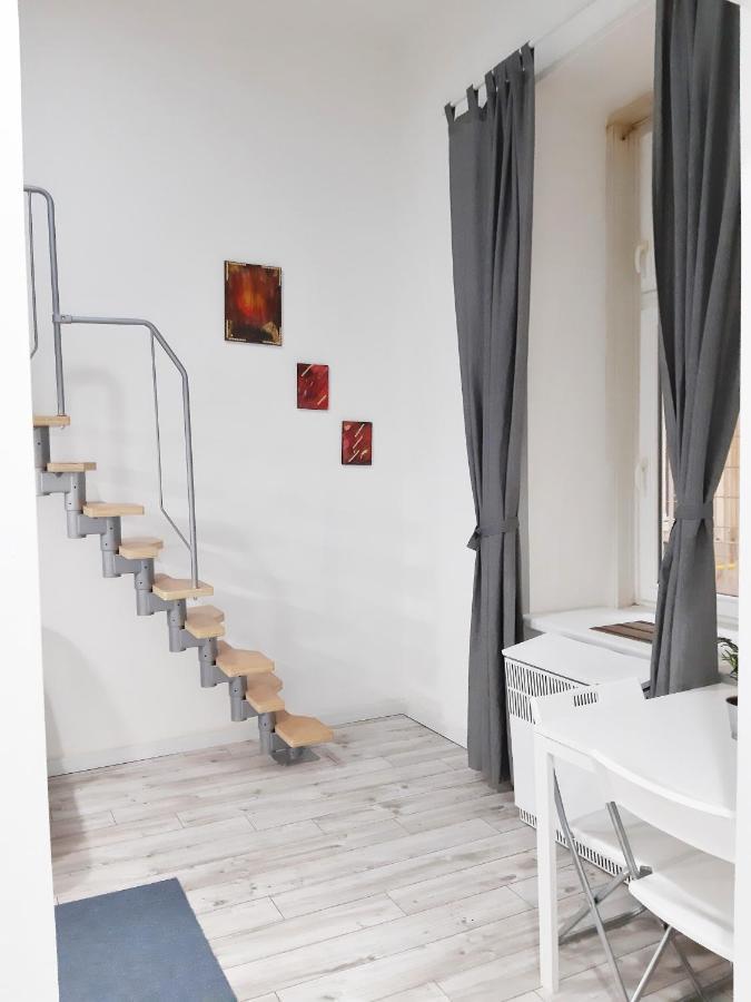 Oriental Apartment Near Gozsdu Udvar Budapest Esterno foto