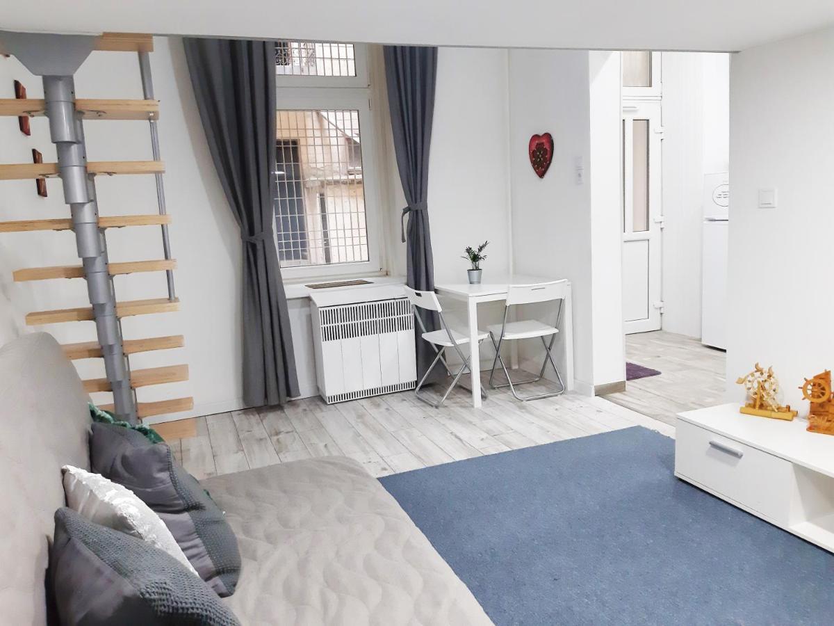 Oriental Apartment Near Gozsdu Udvar Budapest Esterno foto